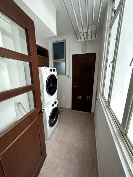 Northoaks Condominium For Sale at S$ 1,300,000 | PropertyGuru Singapore - Interior