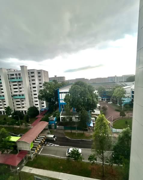 402 Jurong West Street 42 HDB Flat For Sale at S$ 620,000 | PropertyGuru Singapore - Exterior