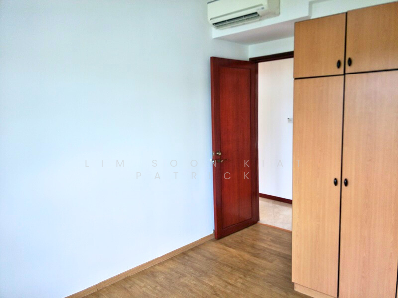 Costa Rhu Condominium For Sale at S$ 2,900,000 | PropertyGuru Singapore - Bedroom