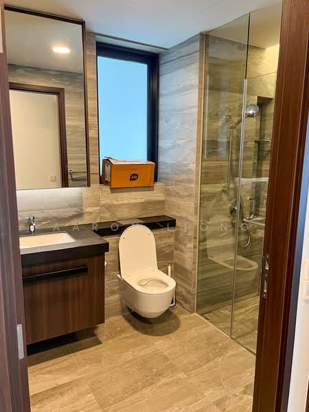One Pearl Bank Condominium For Sale at S$ 2,100,000 | PropertyGuru Singapore - Bathroom