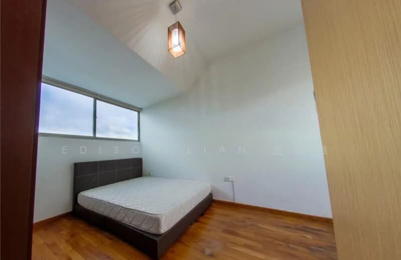 Suites @ Guillemard Apartment For Sale at S$ 1,280,000 | PropertyGuru Singapore - Bedroom