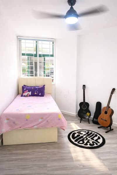 476 Segar Road HDB Flat For Sale at S$ 545,000 | PropertyGuru Singapore - Bedroom