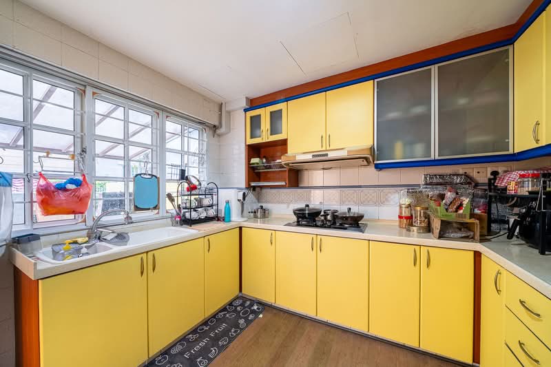 Mistral Park, Jalan Angin Laut, 5 Bedrooms, 3,200 sqft, Terraced House For Rent, by Tang Wai Mun, 500070889 - Kitchen - PropertyGuru.com.sg