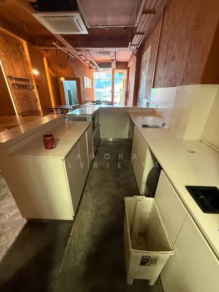 63 kampong bahru road, , 1,200 sqft, Shop / Shophouse For Rent, by Adora Valerie Tay, 500070890 - Interior - CommercialGuru.com.sg