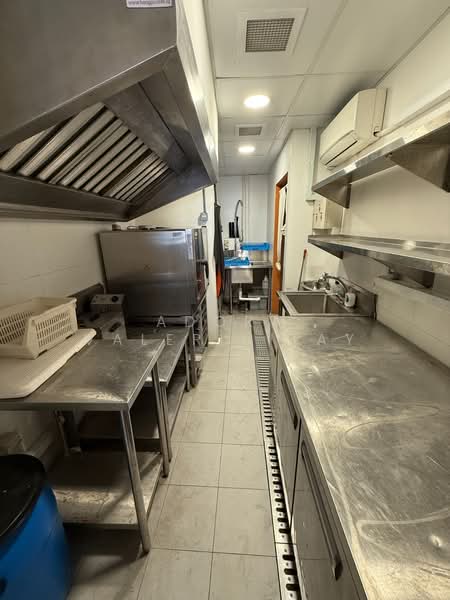 63 kampong bahru road, , 1,200 sqft, Shop / Shophouse For Rent, by Adora Valerie Tay, 500070890 - Kitchen - CommercialGuru.com.sg