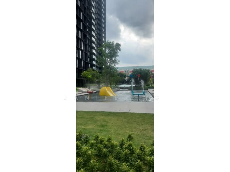 Tembusu Grand, , 1 Bedroom, 527 sqft, Condominium For Rent, by Janifer Ng, 500070897 - Exterior - PropertyGuru.com.sg