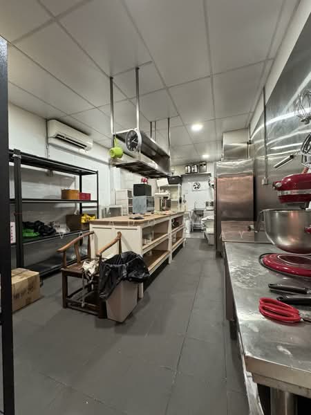 47 kampong bahru road, , 1,200 sqft, Shop / Shophouse For Rent, by Adora Valerie Tay, 500070899 - Kitchen - CommercialGuru.com.sg