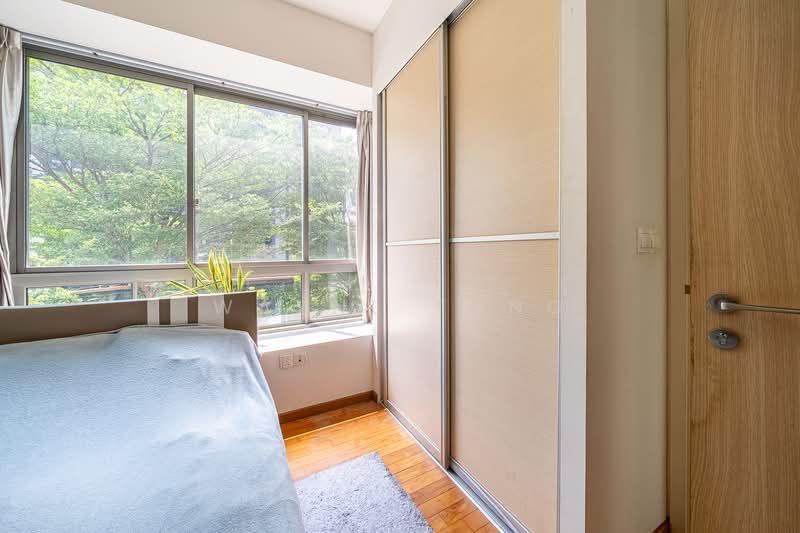 Newton Edge Condominium For Sale at S$ 980,000 | PropertyGuru Singapore - Bedroom