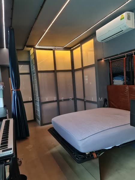 Modern Loft-Style Shophouse Unit in Central Location, , 1 Bedroom, 960 sqft, Apartment For Rent, by Dexter Lim, 500070909 - Bedroom - PropertyGuru.com.sg