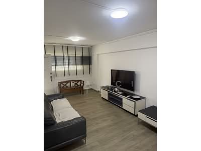 For Rent - 660 Hougang Avenue 8