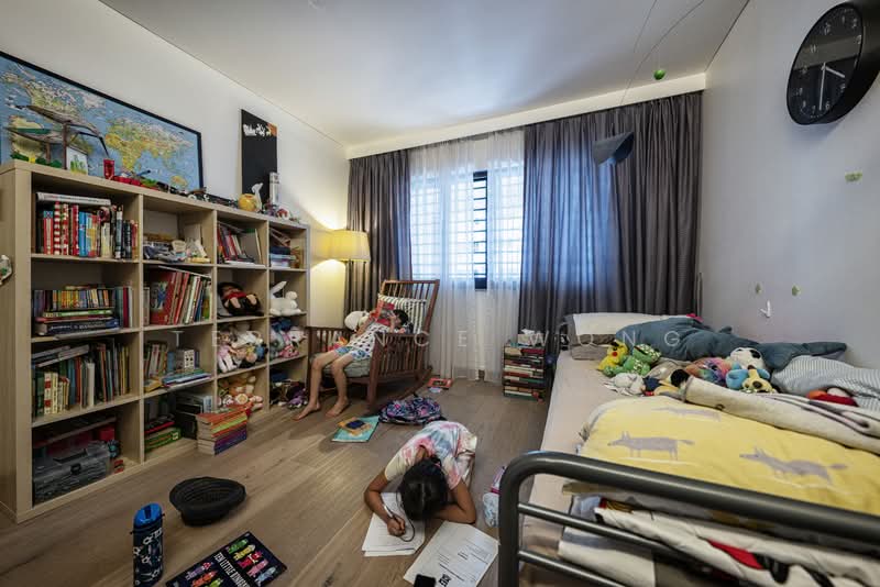 895 Tampines Street 81 HDB Flat For Sale at S$ 1,150,000 | PropertyGuru Singapore - Bedroom