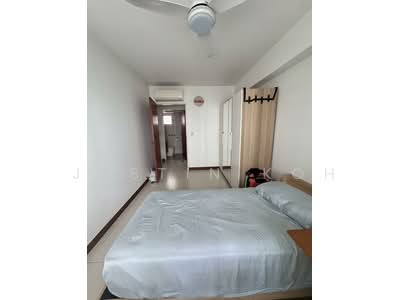 For Rent - 782B Woodlands Crescent