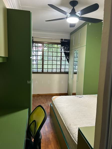 246 Bishan Street 22 HDB Flat For Sale at S$ 850,000 | PropertyGuru Singapore - Bedroom
