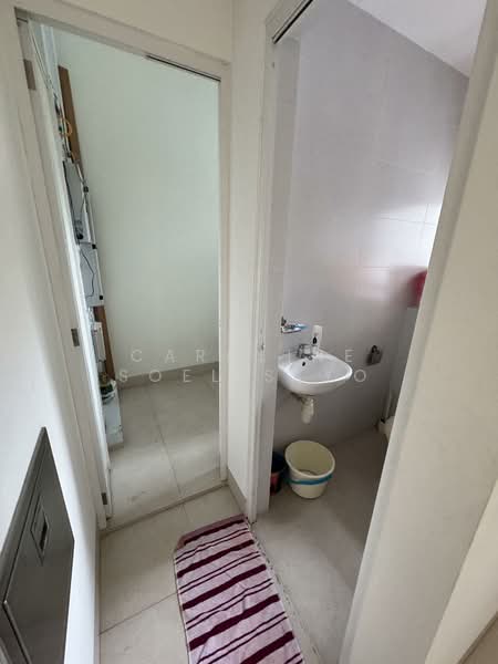 Urban Resort Condominium Condominium For Sale at S$ 6,500,000 | PropertyGuru Singapore - Bathroom