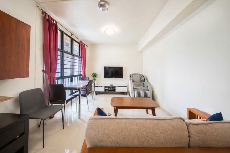 33 Eunos Crescent, 33 Eunos Crescent, 2 Bedrooms, 646 sqft, HDB Flat For Sale, by Lynda How, 500070990 - Living Room - PropertyGuru.com.sg