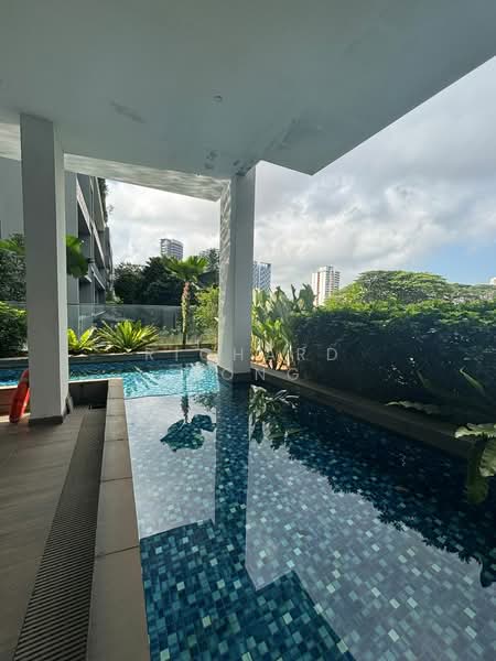 City Suites Condominium For Sale at S$ 790,000 | PropertyGuru Singapore - Pool