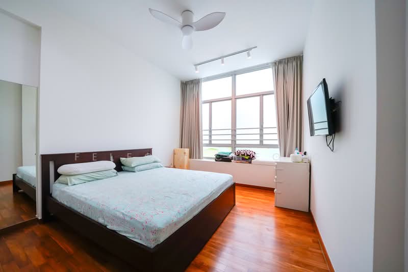 The Lakeshore Condominium For Sale at S$ 2,250,000 | PropertyGuru Singapore - Bedroom