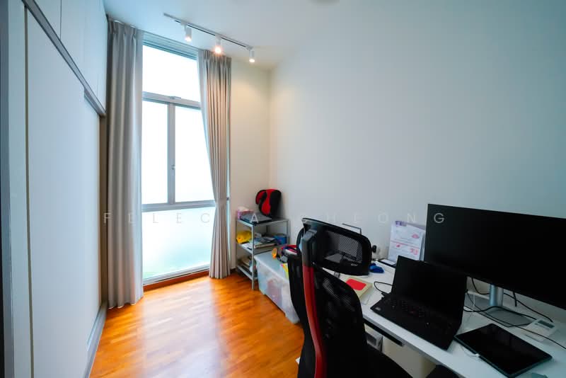 The Lakeshore Condominium For Sale at S$ 2,250,000 | PropertyGuru Singapore - Study