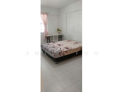 For Rent - 218 Serangoon Avenue 4