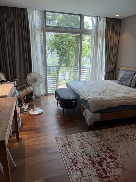 The Botanic on Lloyd, 33 Lloyd Road, 4 Bedrooms, 2,056 sqft, Condominium For Rent, by Josie Cheok Bee Tin, 500071022 - Bedroom - PropertyGuru.com.sg