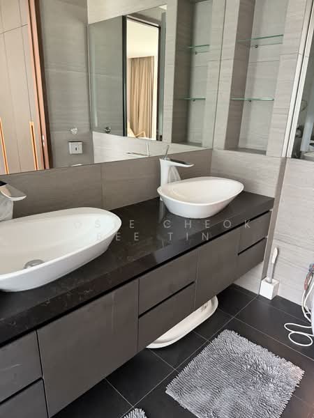 The Botanic on Lloyd, 33 Lloyd Road, 4 Bedrooms, 2,056 sqft, Condominium For Rent, by Josie Cheok Bee Tin, 500071022 - Bathroom - PropertyGuru.com.sg