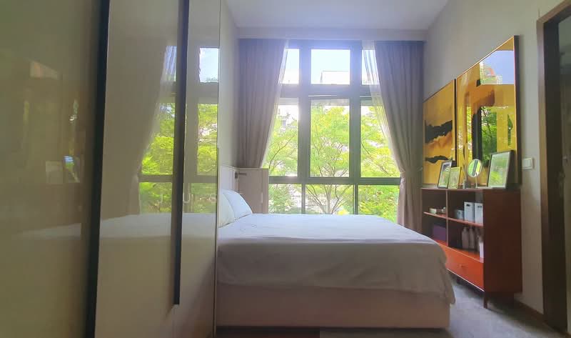 38 Jervois Condominium For Sale at S$ 1,888,888 | PropertyGuru Singapore - MasterBedroom