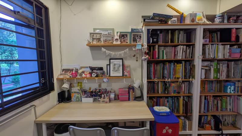 17 Dover Crescent, 17 Dover Crescent, 2 Bedrooms, 990 sqft, HDB Flat For Rent, by Suriati Liusman, 500071053 - Study - PropertyGuru.com.sg