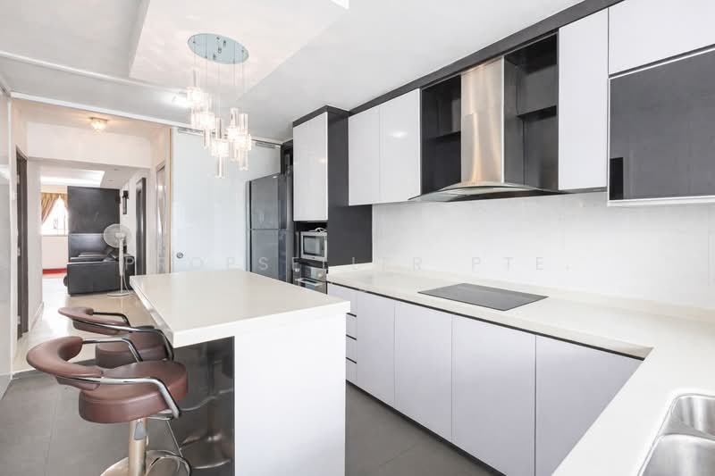 488 Jurong West Avenue 1 HDB Flat For Sale at S$ 480,000 | PropertyGuru Singapore - Kitchen