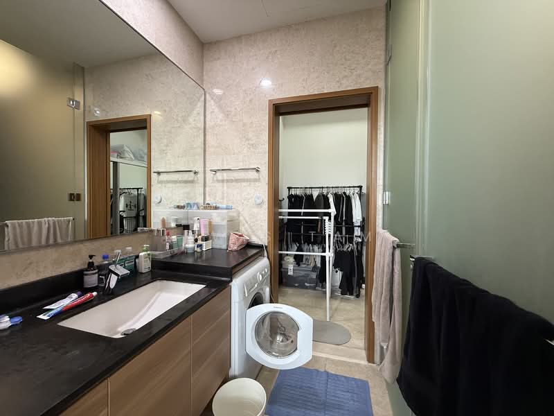 Watertown Condominium For Sale at S$ 999,999 | PropertyGuru Singapore - Bathroom