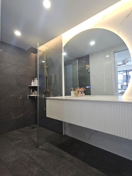 Bellewoods Executive Condominium For Sale at S$ 1,850,000 | PropertyGuru Singapore - Bathroom