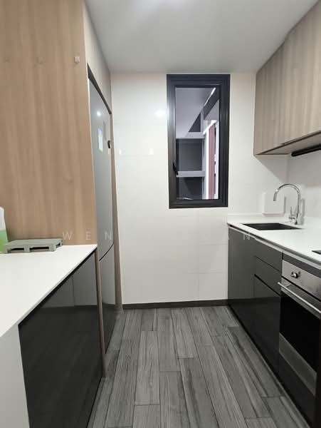 Botanique at Bartley Condominium For Sale at S$ 1,350,000 | PropertyGuru Singapore - Kitchen