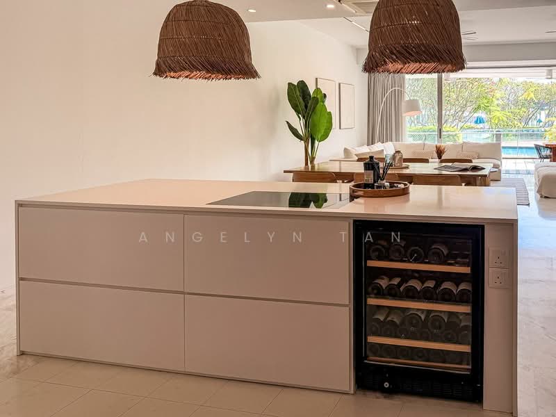 The Coast at Sentosa Cove Condominium For Sale at S$ 4,350,000 | PropertyGuru Singapore - Kitchen