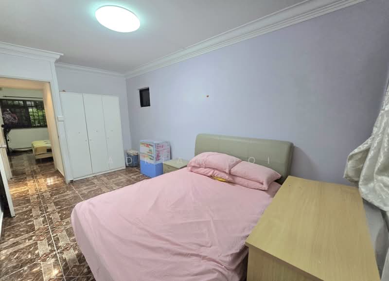 229 Compassvale Walk HDB Flat For Sale at S$ 686,000 | PropertyGuru Singapore - Common bedroom 2