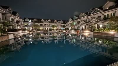 For Sale - Summer Gardens