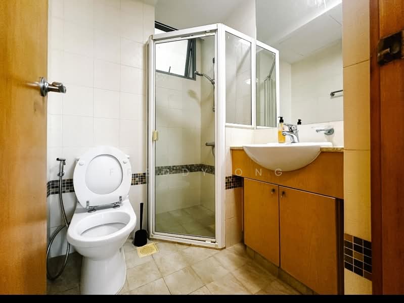 Tanamera Crest, 10 Pari Dedap Walk, 3 Bedrooms, 1,162 sqft, Condominium For Rent, by Freddy Ong, 500071140 - Bathroom - PropertyGuru.com.sg