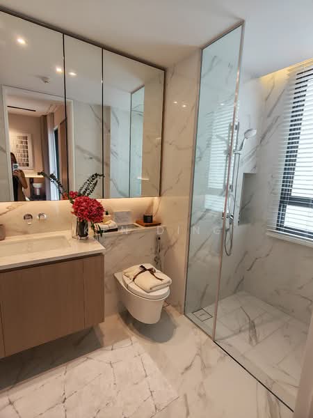 Pollen Collection, Pollen View Off Nim Road, 6 Bedrooms, 1,914 sqft, Terraced House For Rent, by Ken Ding, 500071142 - Bathroom - PropertyGuru.com.sg