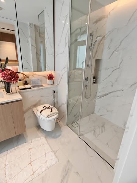 Pollen Collection, Pollen View Off Nim Road, 6 Bedrooms, 1,914 sqft, Terraced House For Rent, by Ken Ding, 500071142 - Bathroom - PropertyGuru.com.sg