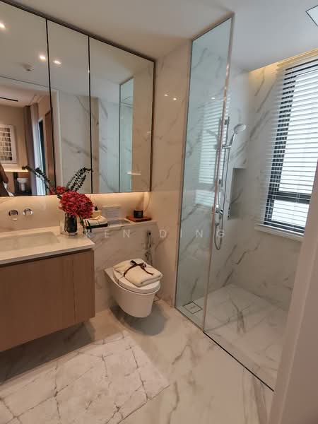 Pollen Collection, Pollen View Off Nim Road, 6 Bedrooms, 1,914 sqft, Terraced House For Rent, by Ken Ding, 500071142 - Bathroom - PropertyGuru.com.sg