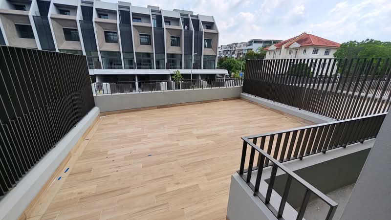 Pollen Collection, Pollen View Off Nim Road, 6 Bedrooms, 1,914 sqft, Terraced House For Rent, by Ken Ding, 500071142 - Exterior - PropertyGuru.com.sg