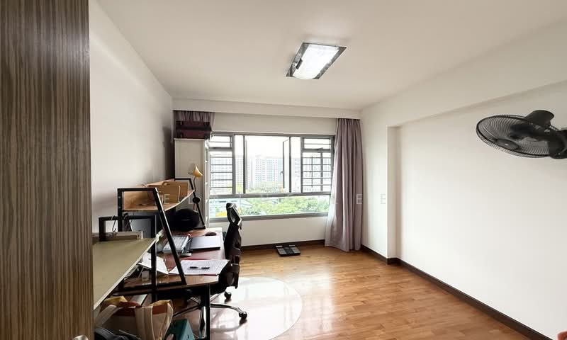 272C Punggol Walk HDB Flat For Sale at S$ 850,000 | PropertyGuru Singapore - Study