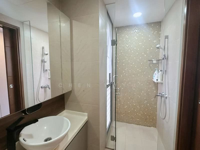 Miltonia Residences, 538 Miltonia Close, 2 Bedrooms, 861 sqft, Condominium For Rent, by Chen Yuyu, 500071153 - Bathroom - PropertyGuru.com.sg
