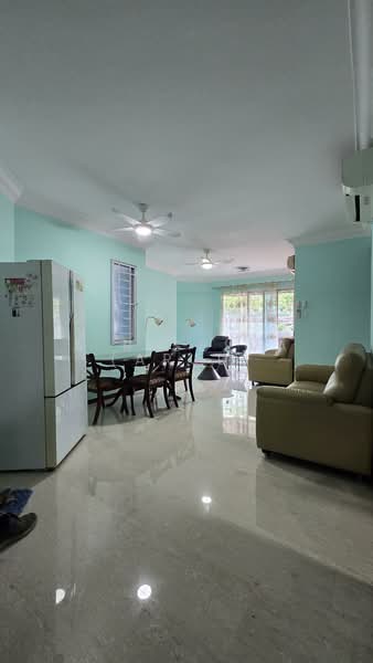 Northoaks, 20 Woodlands Cresent, 3 Bedrooms, 1,174 sqft, Condominium For Rent, by A R Selva (Arul), 500071156 - Living Room - PropertyGuru.com.sg