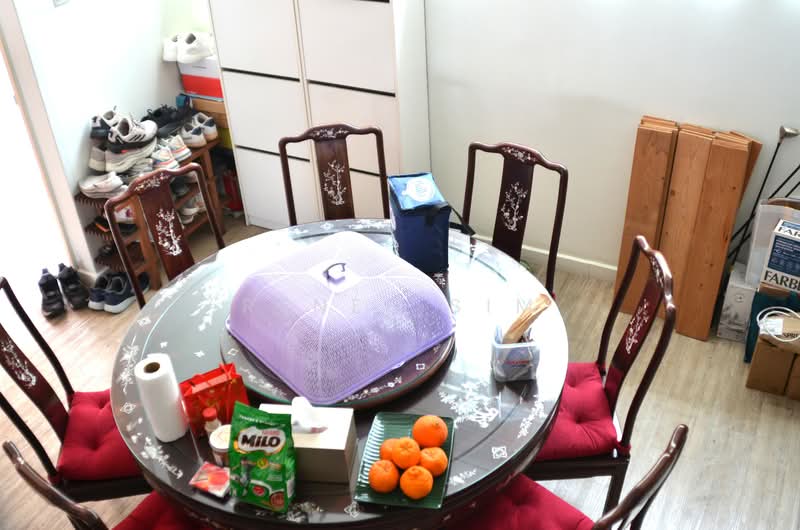 Sherwood Towers Condominium For Sale at S$ 1,990,000 | PropertyGuru Singapore - Dining Room