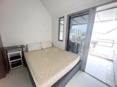 For Rent - #1 Suites (One Suites)