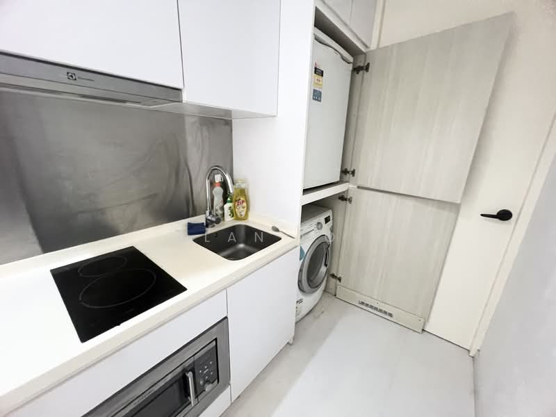 #1 Suites (One Suites), 1 Lorong 20 Geylang, 2 Bedrooms, 592 sqft, Condominium For Rent, by Alan Loh, 500071159 - Kitchen - PropertyGuru.com.sg