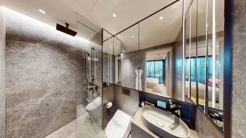W Residences Marina View - Singapore Condominium For Sale at S$ 1,890,000 | PropertyGuru Singapore - Bathroom