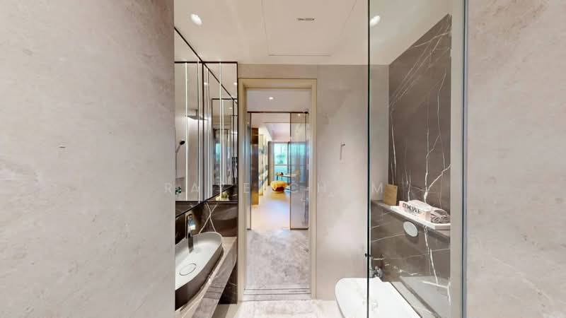 W Residences Marina View - Singapore Condominium For Sale at S$ 1,890,000 | PropertyGuru Singapore - Bathroom