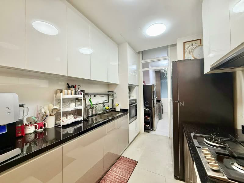 d'Leedon (Former Farrer Court) Condominium For Sale at S$ 3,200,000 | PropertyGuru Singapore - Kitchen