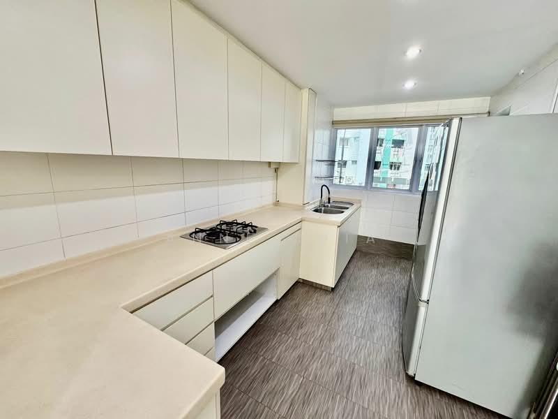 406 Tampines Street 41, 406 Tampines Street 41, 3 Bedrooms, 957 sqft, HDB Flat For Rent, by Anne Chia, 500071190 - Kitchen - PropertyGuru.com.sg