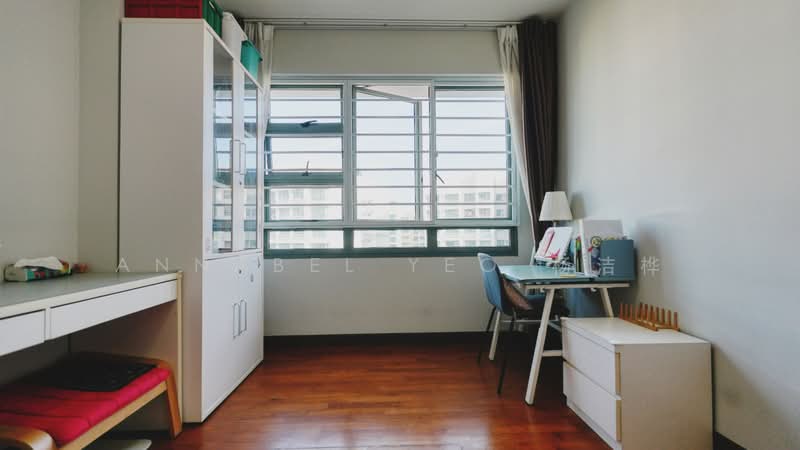 678B Punggol Drive HDB Flat For Sale at S$ 749,888 | PropertyGuru Singapore - Study
